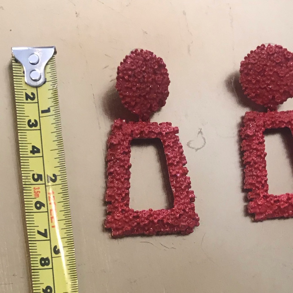 Earrings Red Textured - Picture 2 of 2